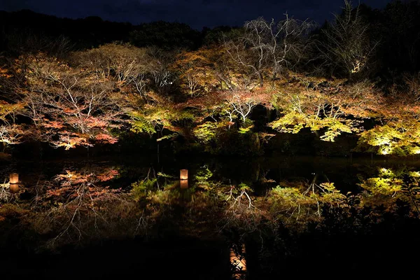 en seasons autumn arita-kanzaki-and-asakura img 12