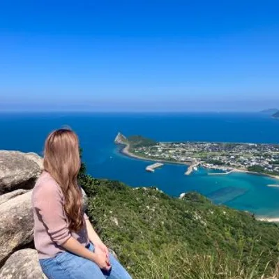 Scenic trips such as climbing Mt. Tateishi in Itoshima