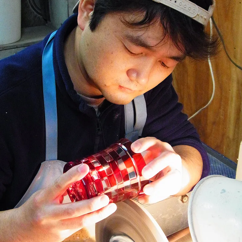kyushu-onsen-bathing-porcelain img 03