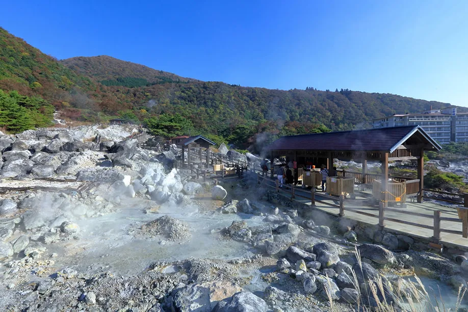 04 UNZEN 02