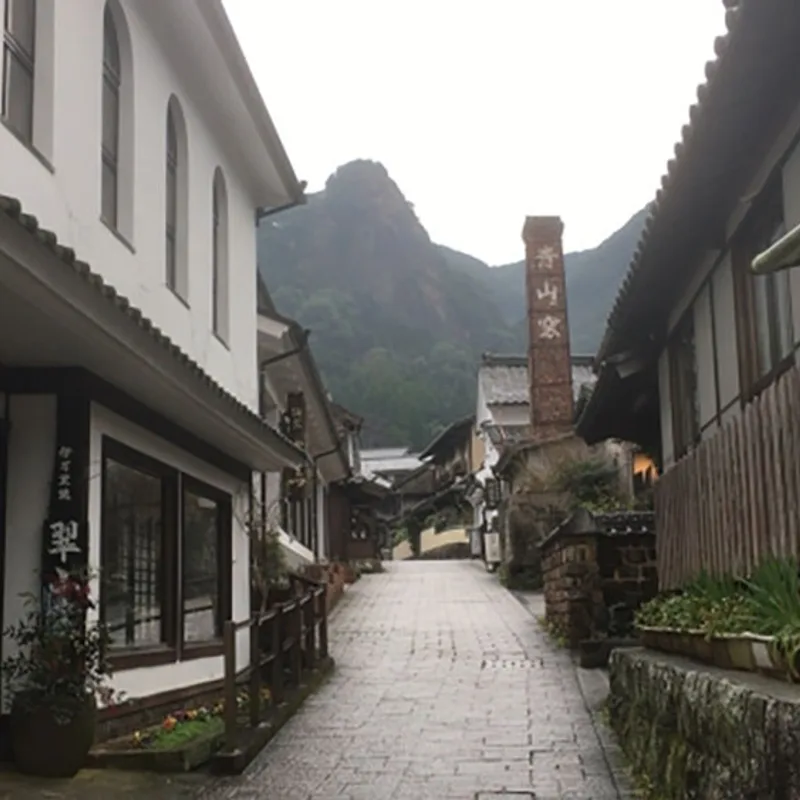 kyushu-onsen-bathing-porcelain img 17