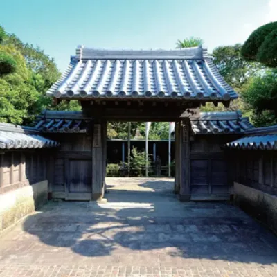 Seaside Whisky and Satsuma Pottery Tour: Kanosuke Distillery & Chin Jukan Pottery Workshop (Experience Japanese Whisky and the Traditional Crafts of Kagoshima)