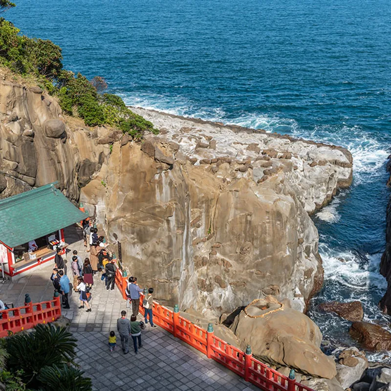kyushus-scenic-coast img 10