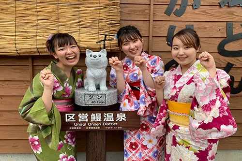 Change into a yukata and visit the Ibusuki Instagrammable (Ikeda Lake, Tosenkyo, Shrine, Nagasakibana) tour taxi plan (4 hours course)