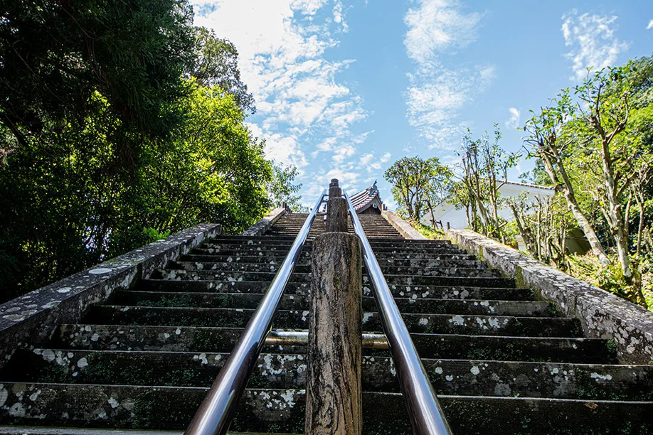 exploring-obi-castle_08
