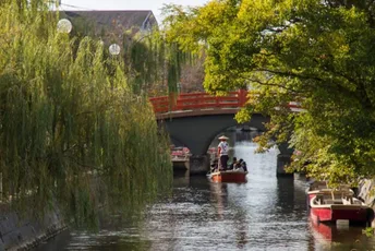 Follow the Canals:The Humble Beauty of Yanagawa