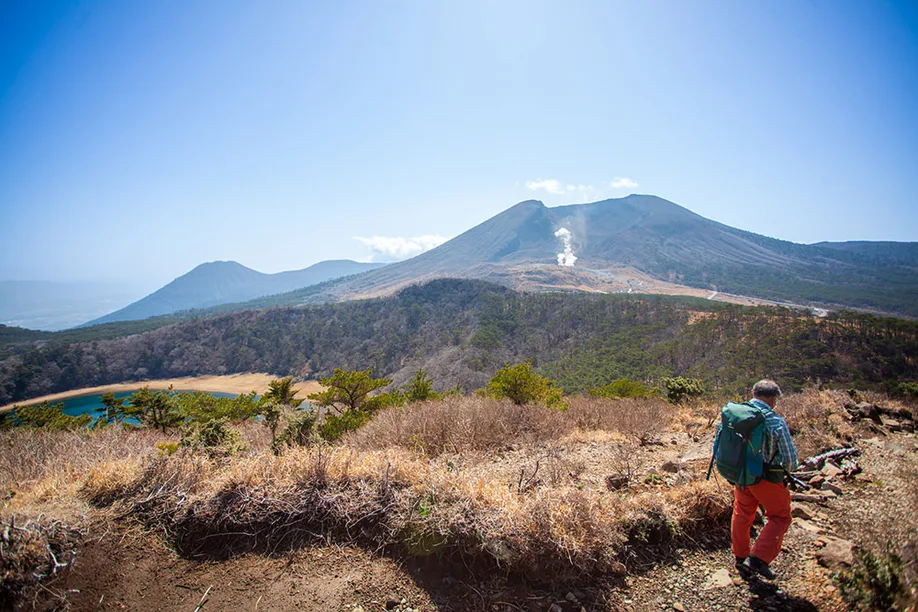 hiking-ebino-highlands_01