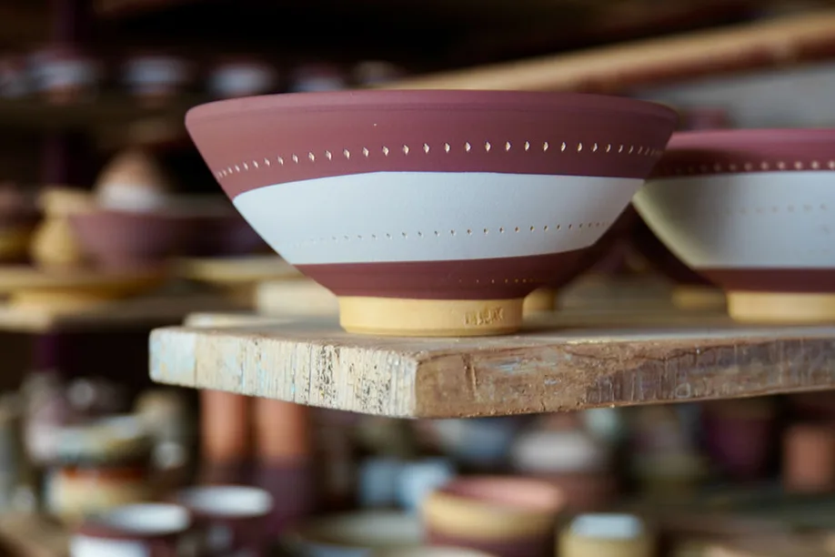 koishiwara-pottery-climbing-kilns-flying-dot-patterns_15