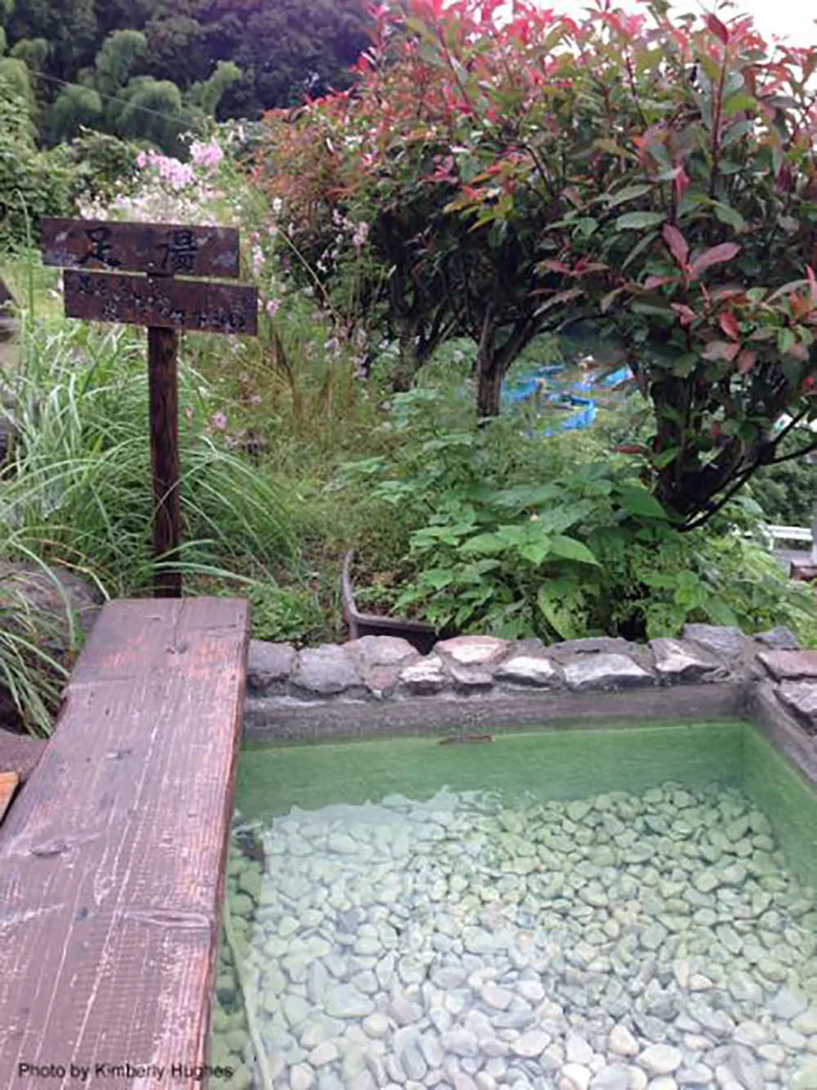 kyushu-island-healing-waters_07