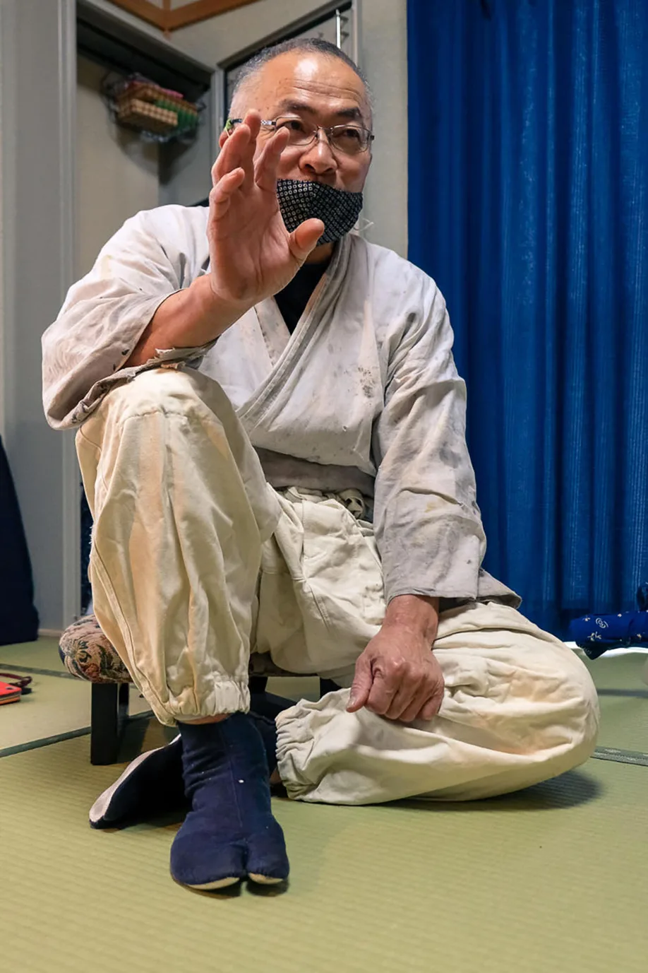 master-swordsmith-kunimasa-hyuga_05
