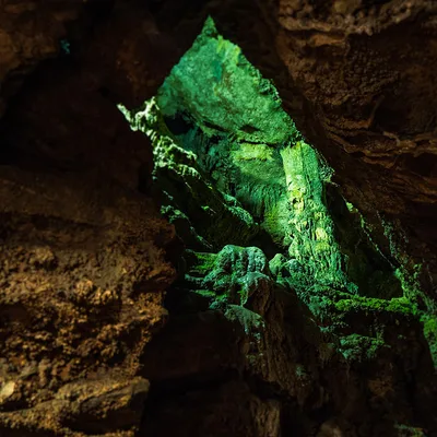 Nanatsugama Limestone Cave