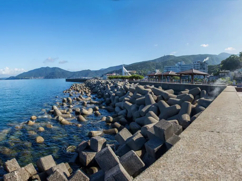 obama-onsen-lovely-hot-spring-town-sea_02
