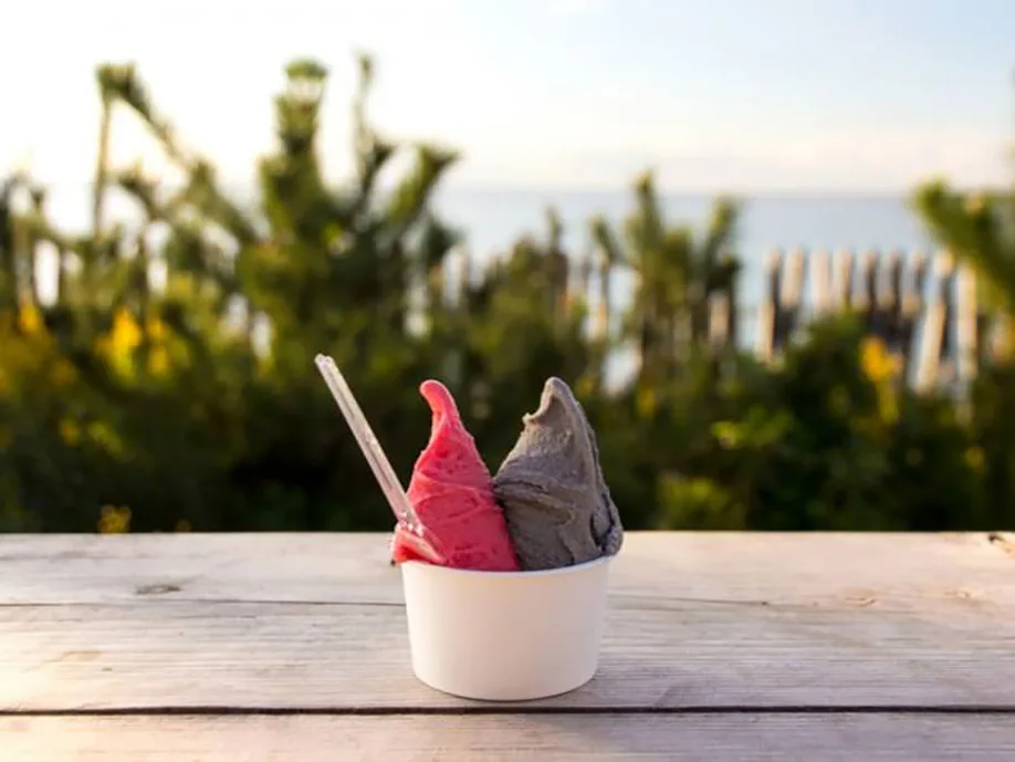 slow-down-itoshima-beach-cafes-and-unforgettable-sunsets_04
