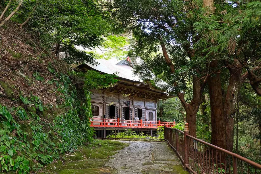 spiritual-trek-kunisak-rokugo-manzan-temples_11
