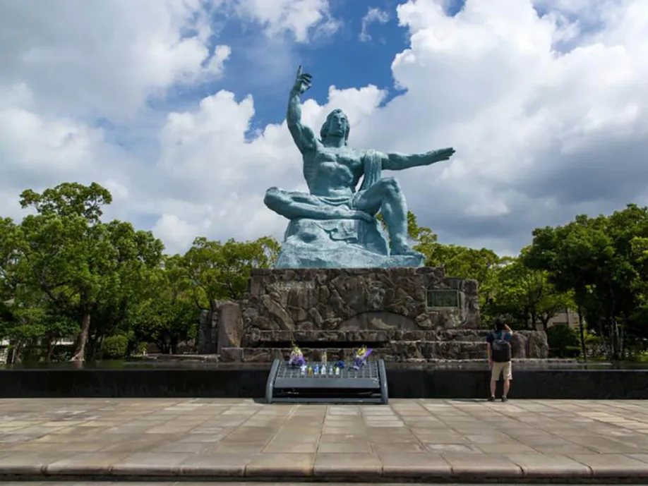 trade-war-and-religion-many-faces-nagasaki-city_02