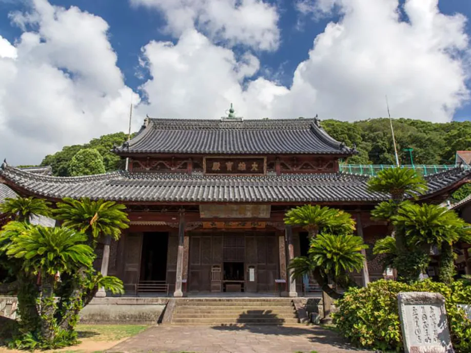 trade-war-and-religion-many-faces-nagasaki-city_06