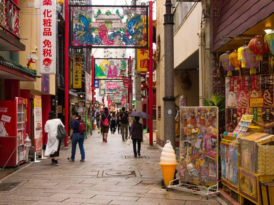 trade-war-and-religion-many-faces-nagasaki-city_07