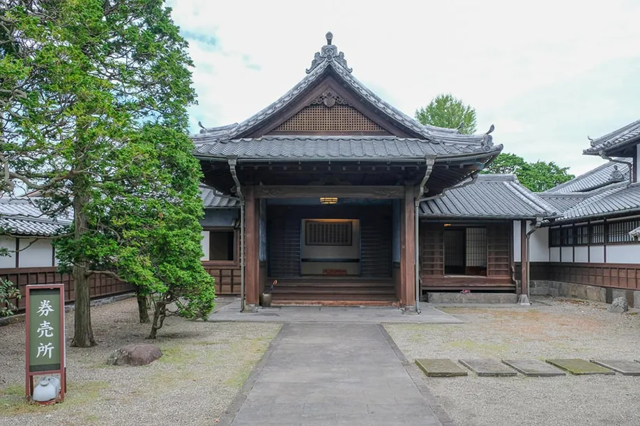 usuki-samurai-edo-castle-town_02