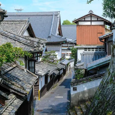 Usuki Streetscape