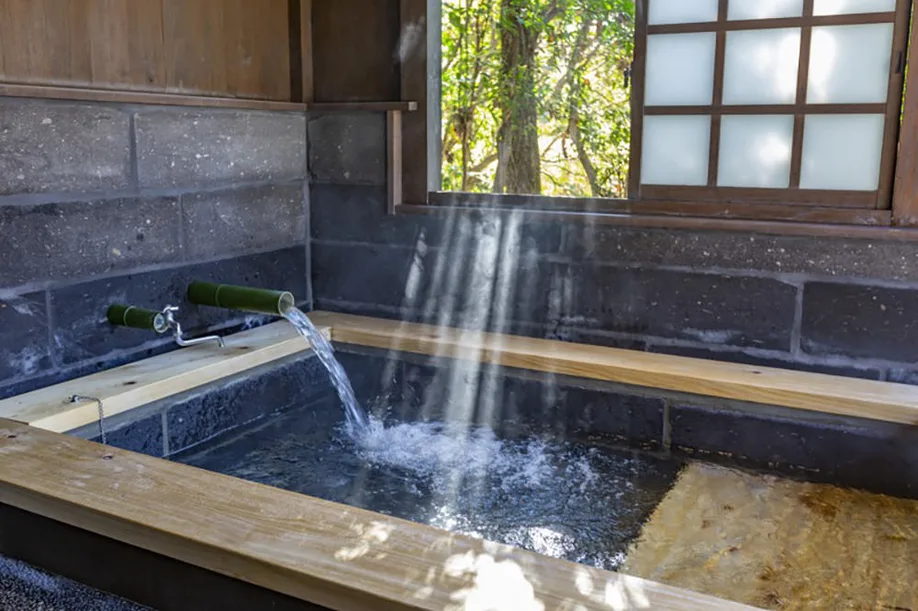 waita-onsen-kumamotos-hot-spring-paradise_11