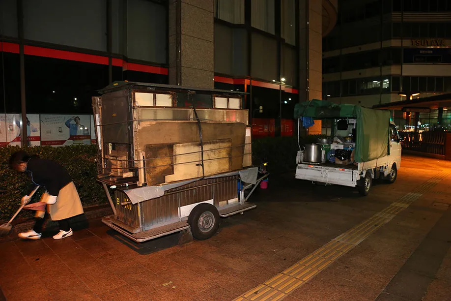 yatai-fukuokas-moveable-feasts_17