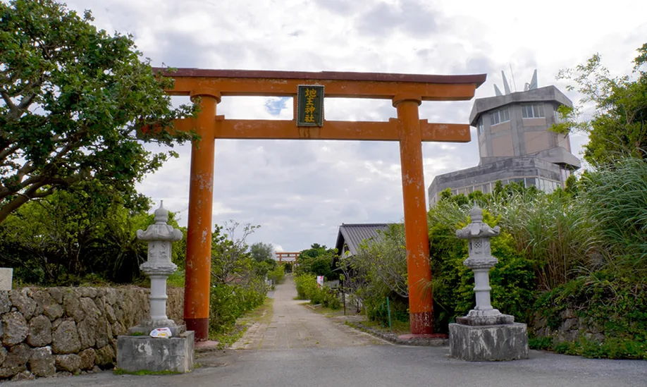 yoron-island_02